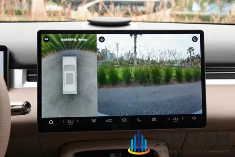 12万级插混SUV,没有花里胡哨,但很对味儿!蓝电E5 PLUS-1