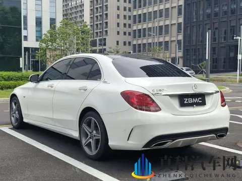 GAY片男同网站www免费:都市SUV新选择,三款车型满足多元需求-3