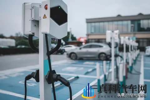 中国固态电池引爆能源革命能量密度720Wh_kg电动车续航将破千公里-2