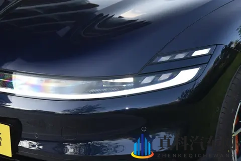 风云T11上市17.99万起入手大六座suv-1