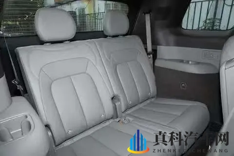 从一个人开到一家六口坐,腾势N8L DM让我们家出行变舒服了-2