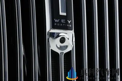 配HUD+23个扬声器,这台2858万的MPV车型实力如何?-3