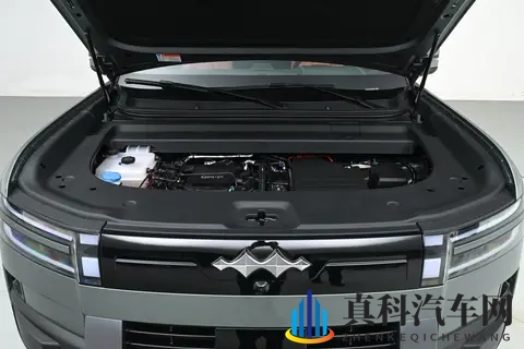 20万级中大型SUV方程豹钛7，配云感头枕+四驱长续航，去哪都自在-1