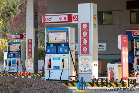 油价与时代转身:燃油车消亡史的最后砝码-2