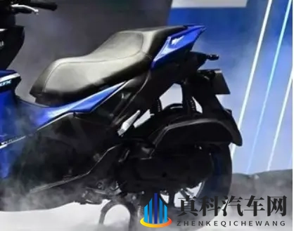 雅马哈新款Aerox双版本炸场 159w起 外观更战斗+配置大升级-2
