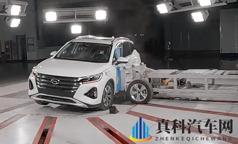 黄片的软件：汽车升级软件创新，引领智能驾驶新时代-1