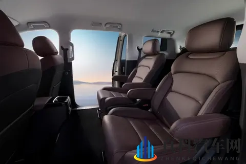 五菱星光730 PHEV:8万级7座家用车的务实之选-2