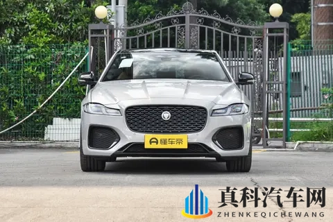 捷豹 XFL 2 款车型配置拆解:2398 万起怎么选?实用党 & 性能党都看这-3