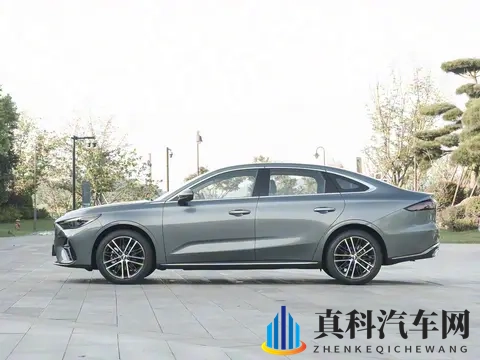 一个B三个人换着玩:B系列SUV受热捧:舒适空间,动力强劲,高性价比!-2