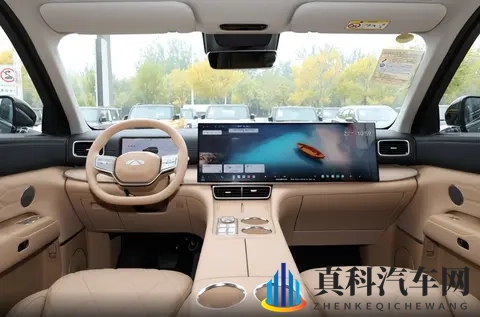 标配四轮独悬,可选后驱_四驱,奇瑞风云T11实力怎样?-3