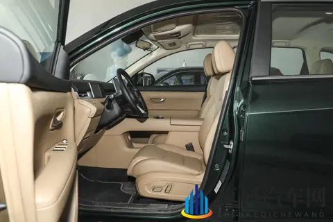 限时仅1198万！这台插混SUV能当移动别墅，家用太香了-2