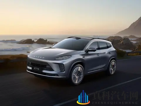 上海留学尝试黑洋吊AV：上海留学生体验异国成人影片-2