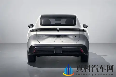 试驾深蓝L06：磁流变悬架+3nm芯片，13万起售真香？-1