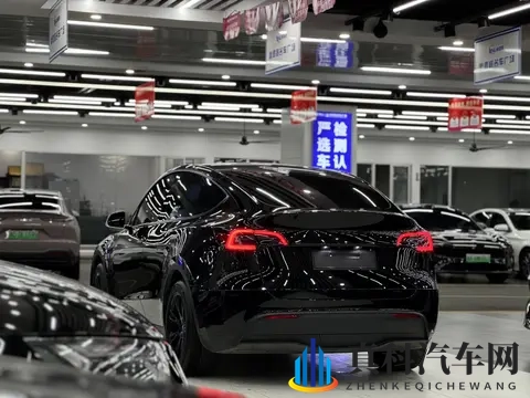 特斯拉Model Y抄底价?3万公里准新车,通勤代步优选-1