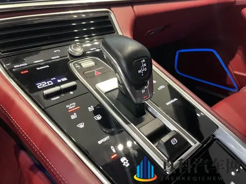 保时捷Panamera行政加长版，29T一手车，7万公里正当年！-3