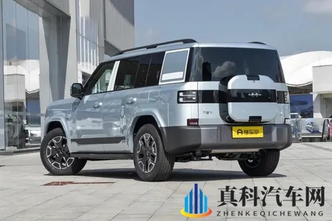 家有萌娃+长途刚需？方程豹钛7用1000L空间+1300km续航给出答案-2