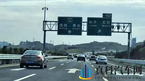 为何燃油车一箱油跑500公里很轻松，电车满电跑600公里却很难？-1