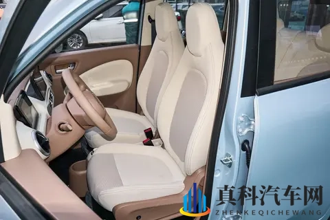 4 万级代步神车！宏光 MINIEV 2025 款全系配置解析与购车建议-1