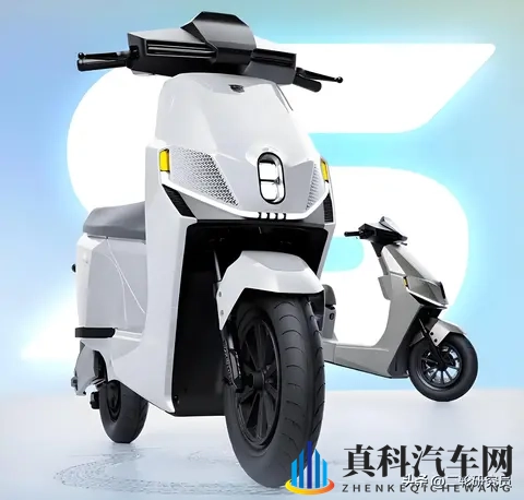 绿源S90-D:12项专利电机+3种动力模式，真能颠覆摩旅？-2