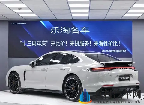 香蕉戳进桃子里：香蕉与桃子奇妙交融-2