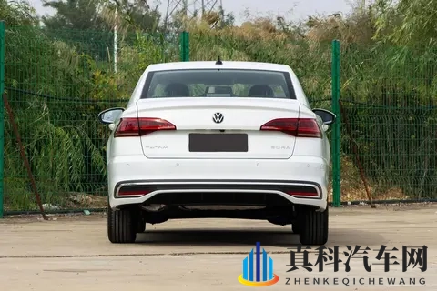 价格“原地踏步”!26款大众宝来配置缩水还要追?-1