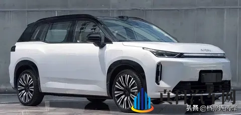 埃安i60双动力版预售在即,或定价12万起撼动市场?-3