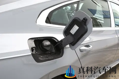 26 款大众 CC 怎么选?配置细节、使用体验及竞品参考-2