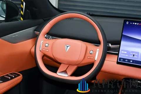 15 万级纯电 SUV,年轻人值得试吗?- 深蓝 S05 长续航版-1