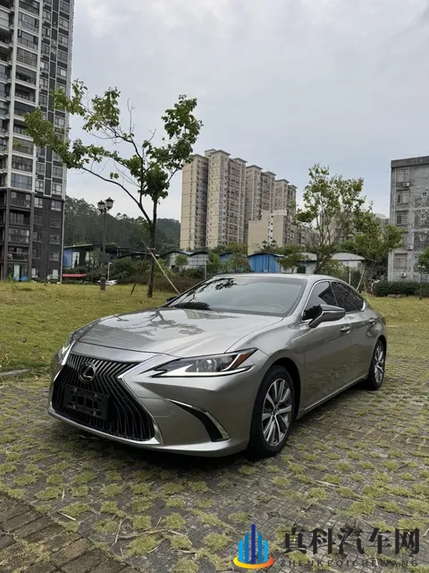 省心之选，9万公里雷克萨斯ES，198万值不值？-1