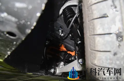 C级车、1099W起、6C超充，解析长安启源A06，样子货还是实力派？-3