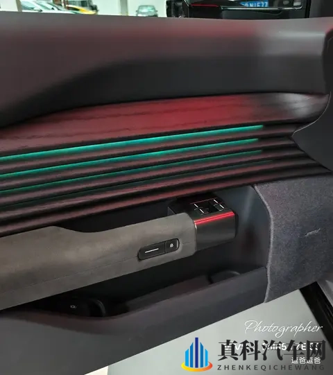 智己知彼，AUDI破圈？——AUDI全新E5 SPORTBACK够奥迪吗？-3