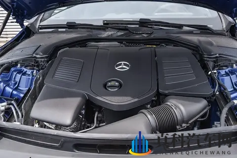 网上都说狗都不开，那我来开，奔驰C260L上路感受-3