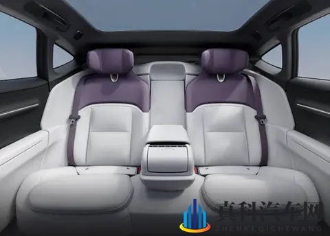 拥有增程、纯电两种动力形式 2026款阿维塔12足够全能-2