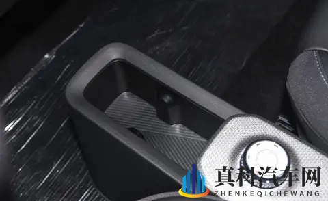 宝骏悦也两周年版11月7日上市！ 8万纯电小车还能再香一点-2