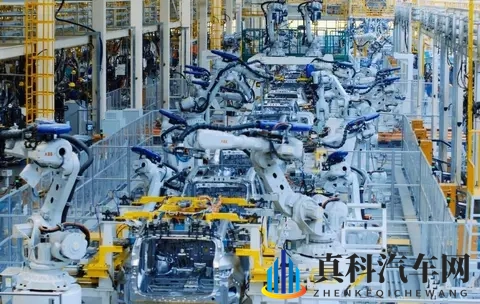 全新卡罗拉概念车亮相，外观脱胎换骨，动力系统升级，有何看点？-2