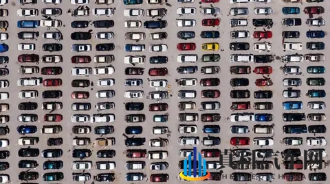 10月新势力大爆发：零跑破7万，“鹏蔚米”4万-2