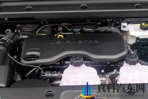 试驾2026款零跑C16：中大型SUV的空间舒适性，15万元就能拥有？-2