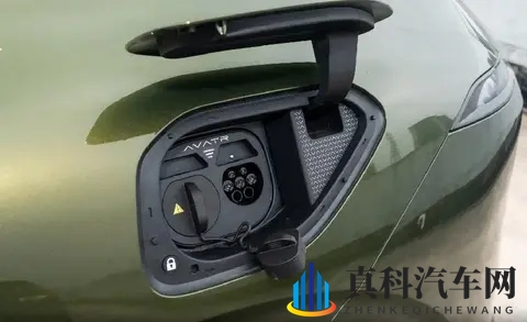 豪华智能新体验！阿维塔07 以全能配置打造高端纯电出行-3