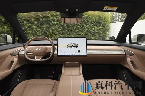 乐道 L60 升级后实测:家用纯电车,这些地方确实讨喜-2