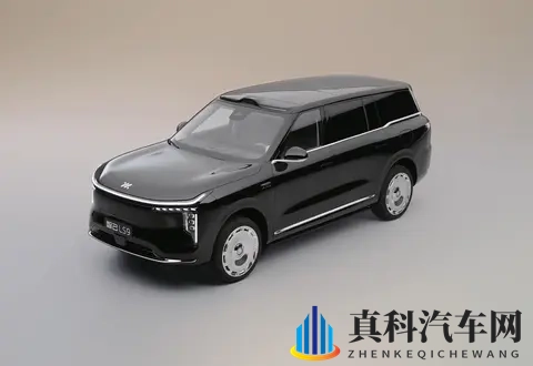 细节全解析!上汽旗舰智己LS9官方实拍首曝-1