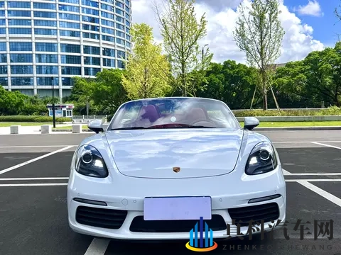 参考样例：2998万，圆你跑车梦！18年保时捷718Boxster-2