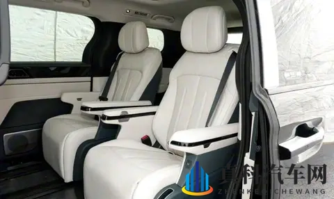 比亚迪“最便宜MPV”官宣,颜值很飒,云辇很棒!-2