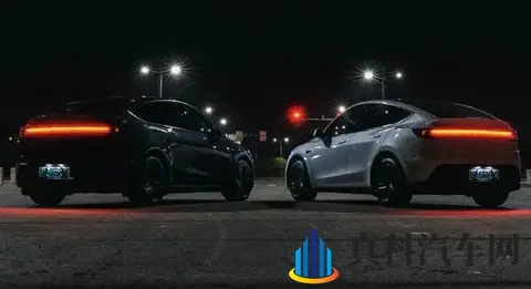 特斯拉Model Y长续航后轮驱动版终于来啦，续航821公里，猛不猛-3