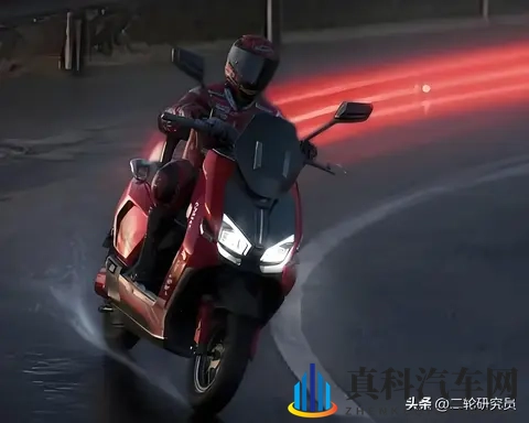 150km续航VS8300W电机，台铃王者Pro能否兼顾？-1