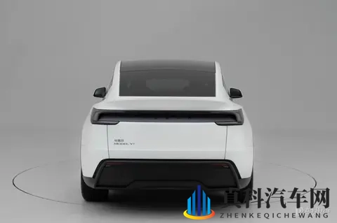 Model Y长续航后驱版上市 2858万起_纯电续航为821km-2
