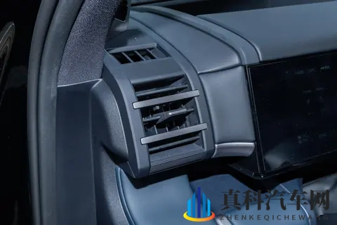 比亚迪方程豹钛7：空间宽敞，续航实用，适合家用和轻度越野-3