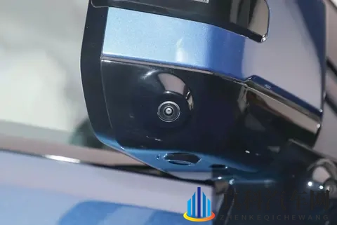 海陆空智尊享六维加持 纵横G700 10月19日荣耀上市-2