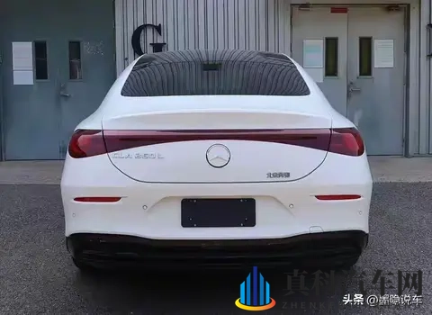 奔驰纯电CLA的雙面战略：600公里入门版与866公里顶配的较量-2