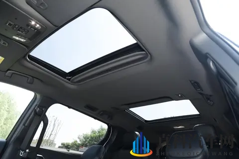 兽娘通信牛娘贝尔星空动漫：兽娘齐聚星空，牛娘贝尔传情动漫界-2