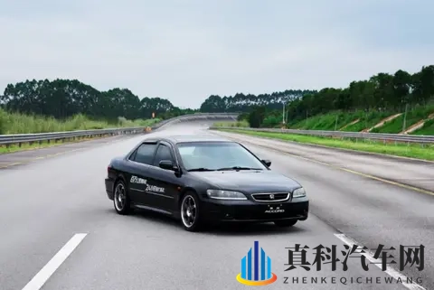 6代雅阁耐力挑战赛:一面照见本田过往与未来的镜子-1